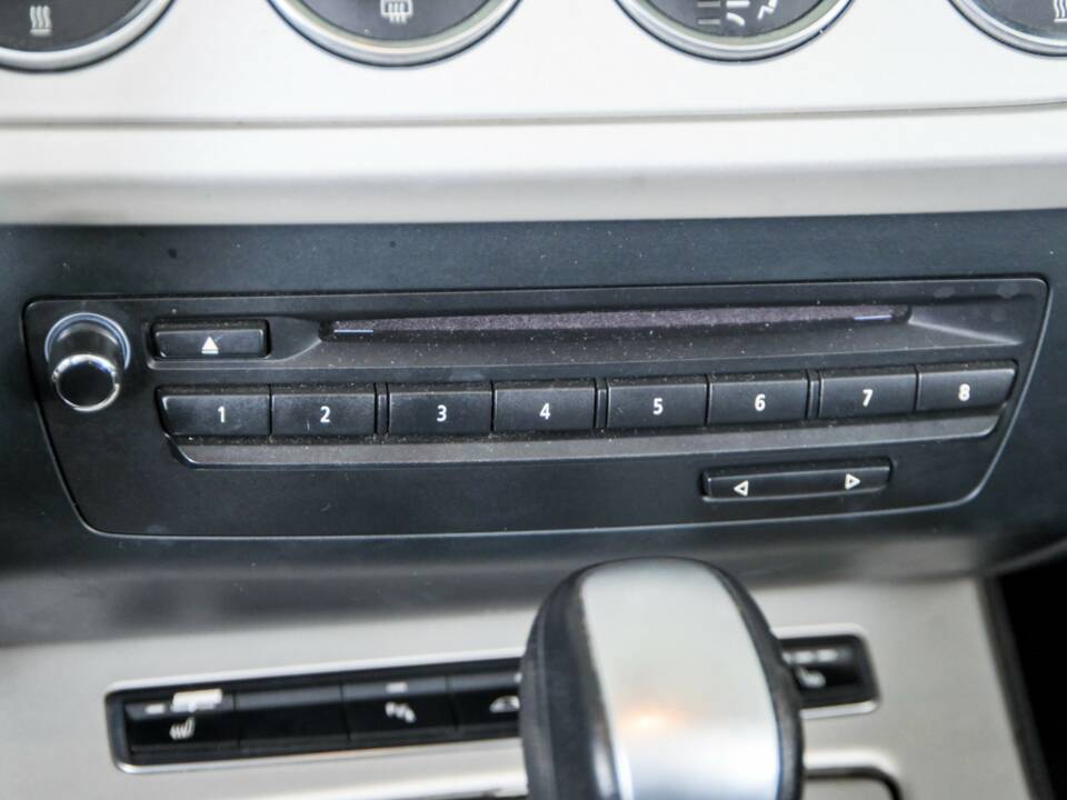 Image 29/50 of BMW Z4 sDrive23i (2011)