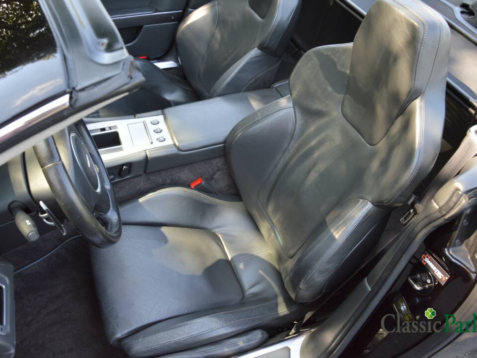 Bild 33/50 von Aston Martin DB 9 Volante (2005)