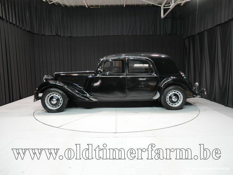 Bild 8/15 von Citroën Traction Avant 11 BL (1947)