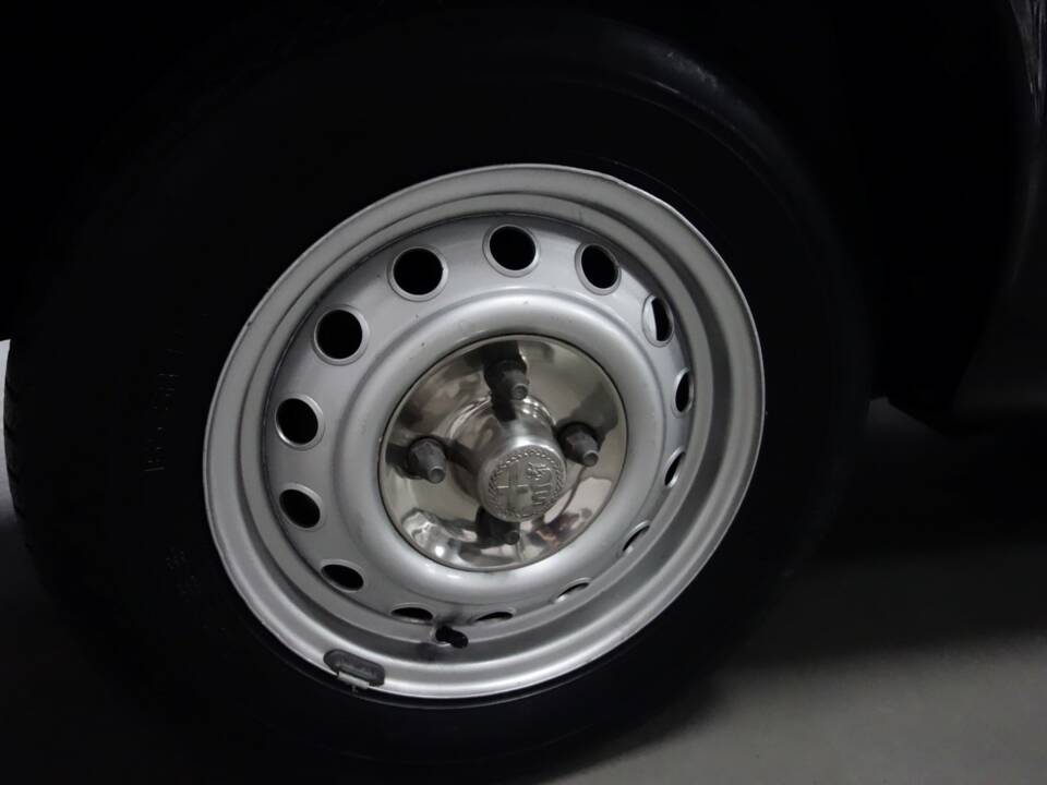 Bild 33/60 von Alfa Romeo Giulia GT 1300 Junior (1975)