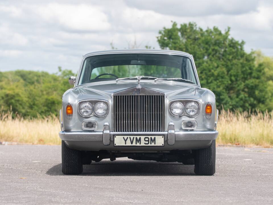 Image 20/50 of Rolls-Royce Silver Shadow I (1973)