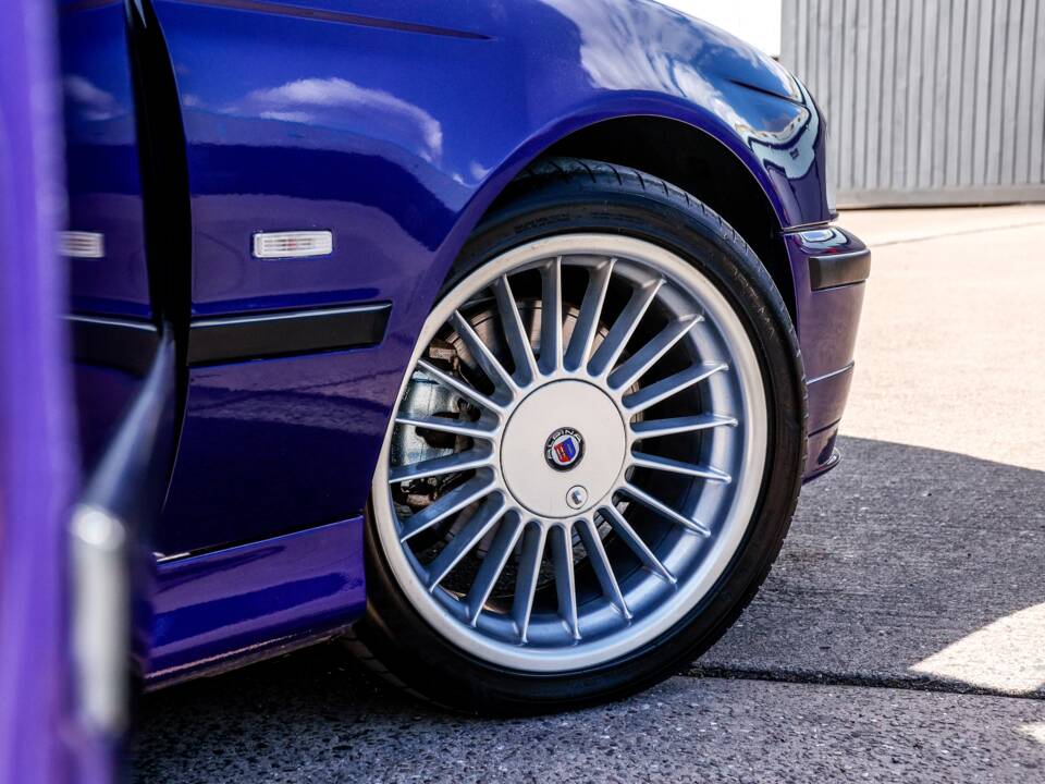 Bild 37/50 von ALPINA B10 V8 (2000)
