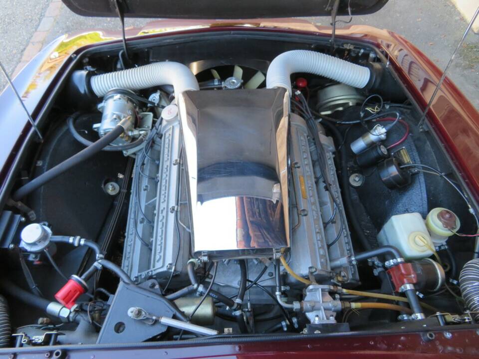 Bild 17/22 von Aston Martin V8 Volante (1980)
