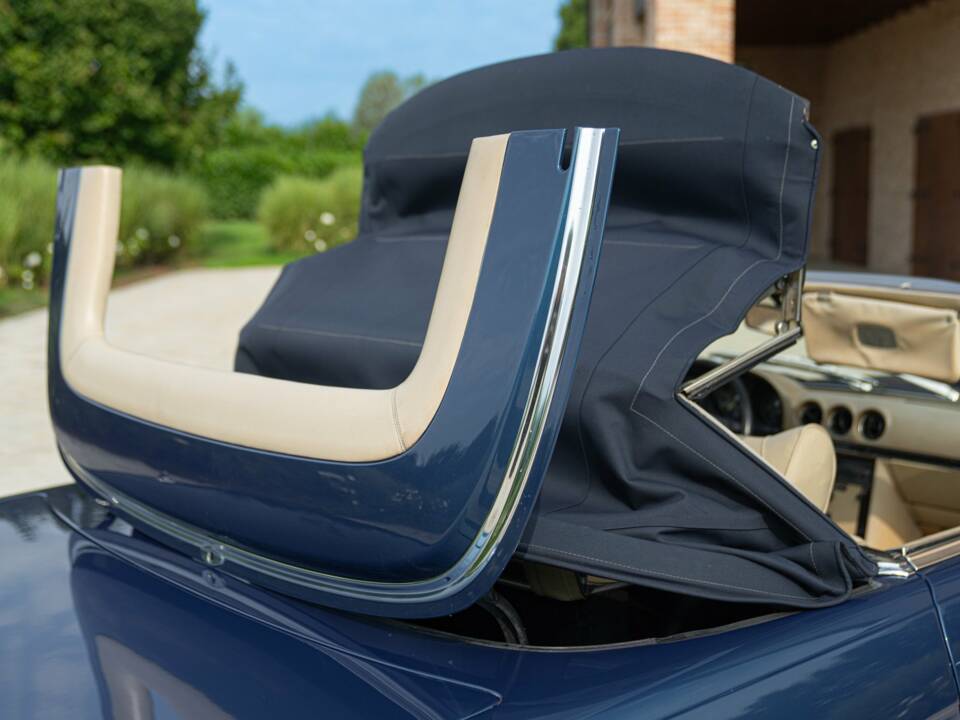 Image 27/50 de Mercedes-Benz 450 SL (1977)