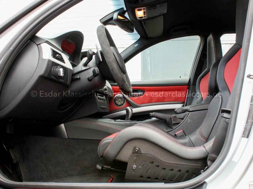 Image 18/41 of BMW M3 (2013)