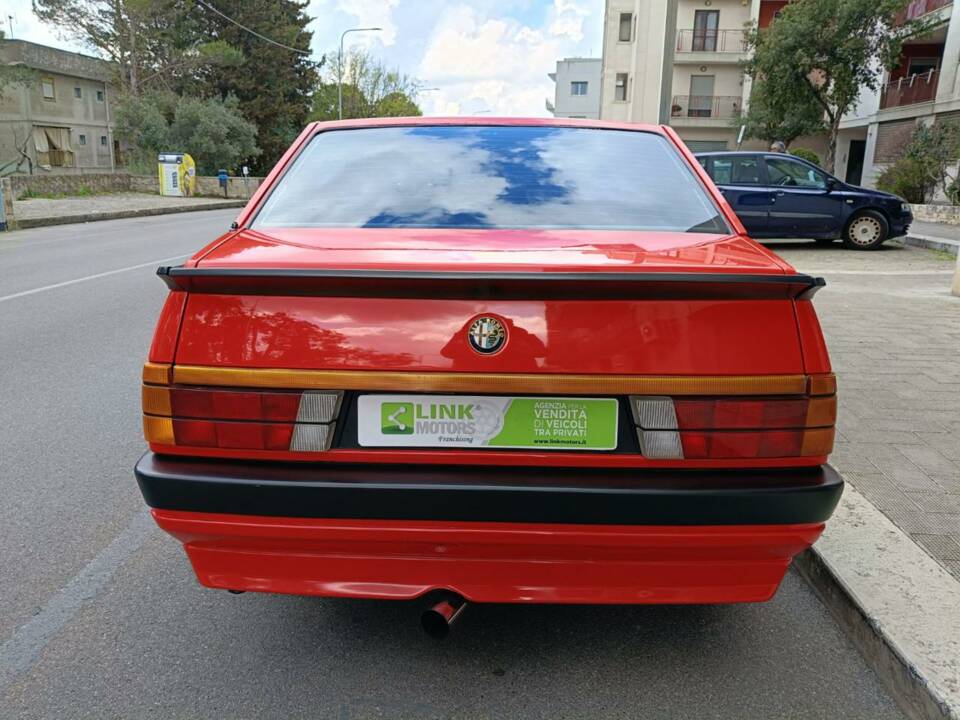 Image 8/42 of Alfa Romeo 75 1.8 (1991)