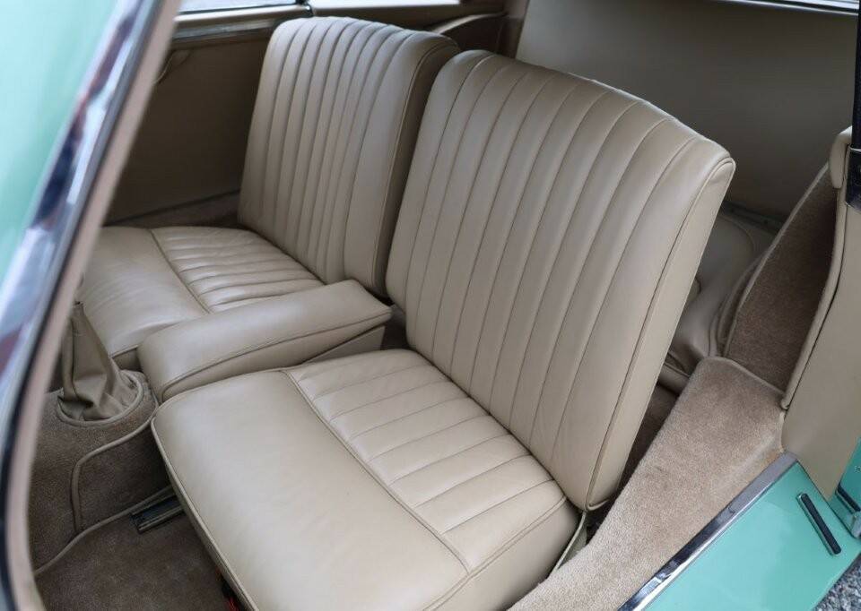Bild 18/36 von Aston Martin DB 2&#x2F;4 Mk I (1954)
