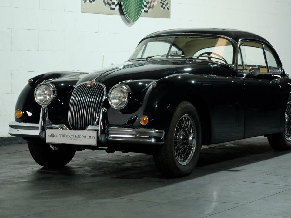 Image 1/22 of Jaguar XK 150 FHC (1958)