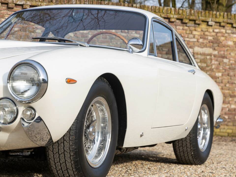 Bild 34/50 von Ferrari 250 GT/L Lusso (1964)