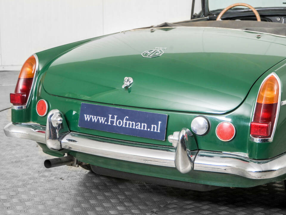 Immagine 28/50 di MG MGB (1965)