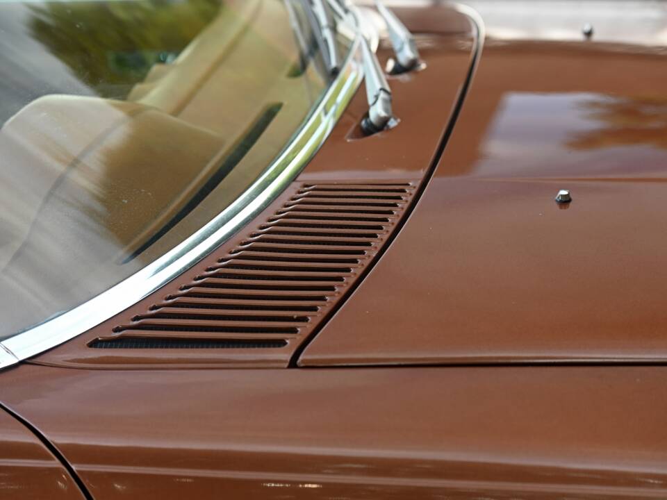 Bild 10/16 von Mercedes-Benz 450 SLC (1978)