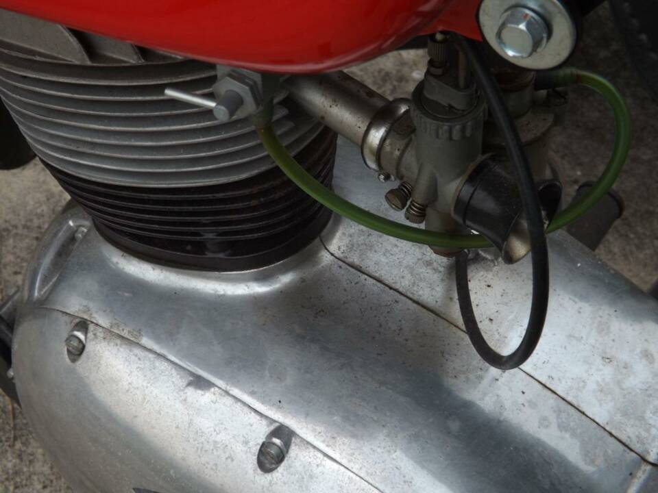 Image 41/50 of Gilera 150 Sport (1955)
