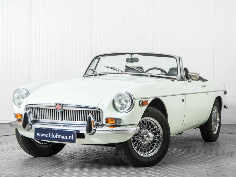 Bild 3/50 von MG MGB (1975)