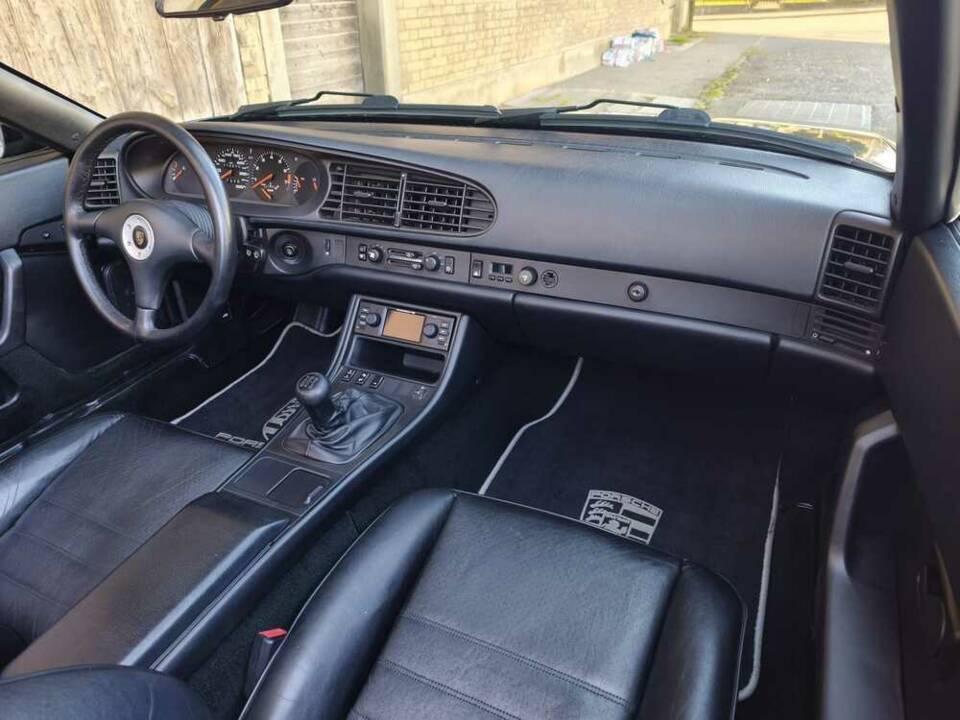 Bild 15/24 von Porsche 944 Turbo (1991)