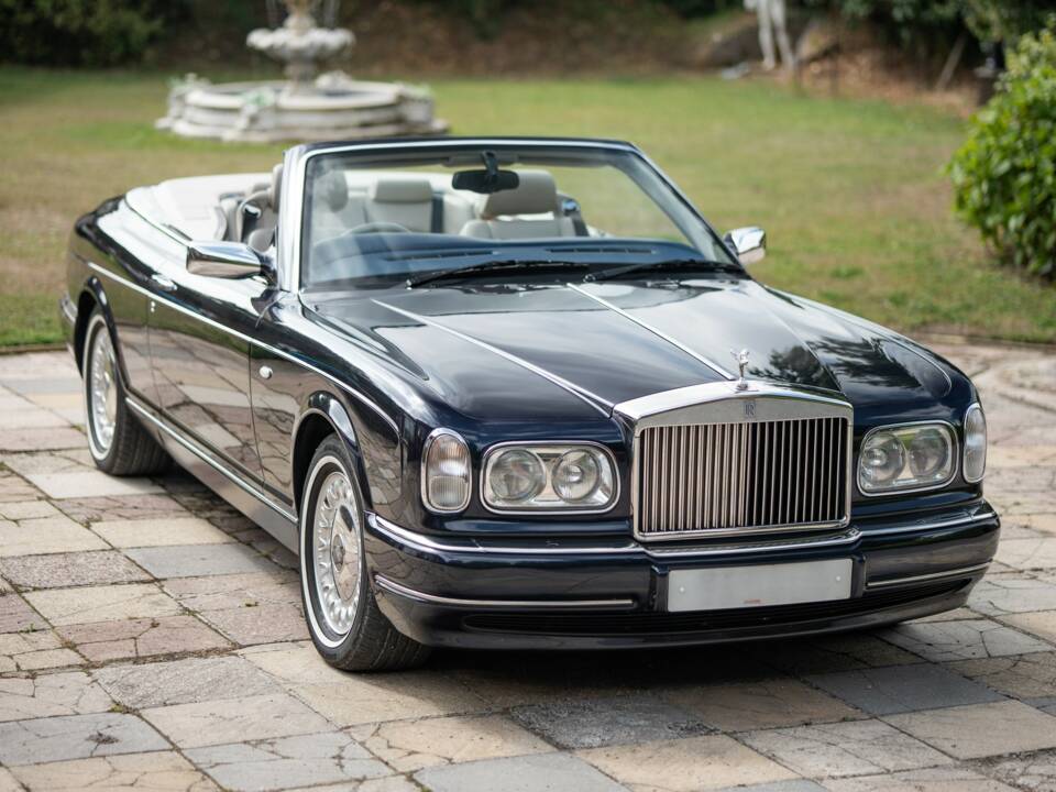 Imagen 17/50 de Rolls-Royce Corniche V (2000)