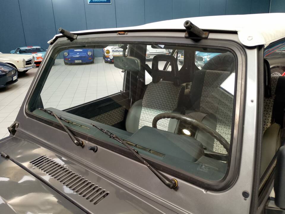 Bild 22/42 von Suzuki SJ 413 (1988)