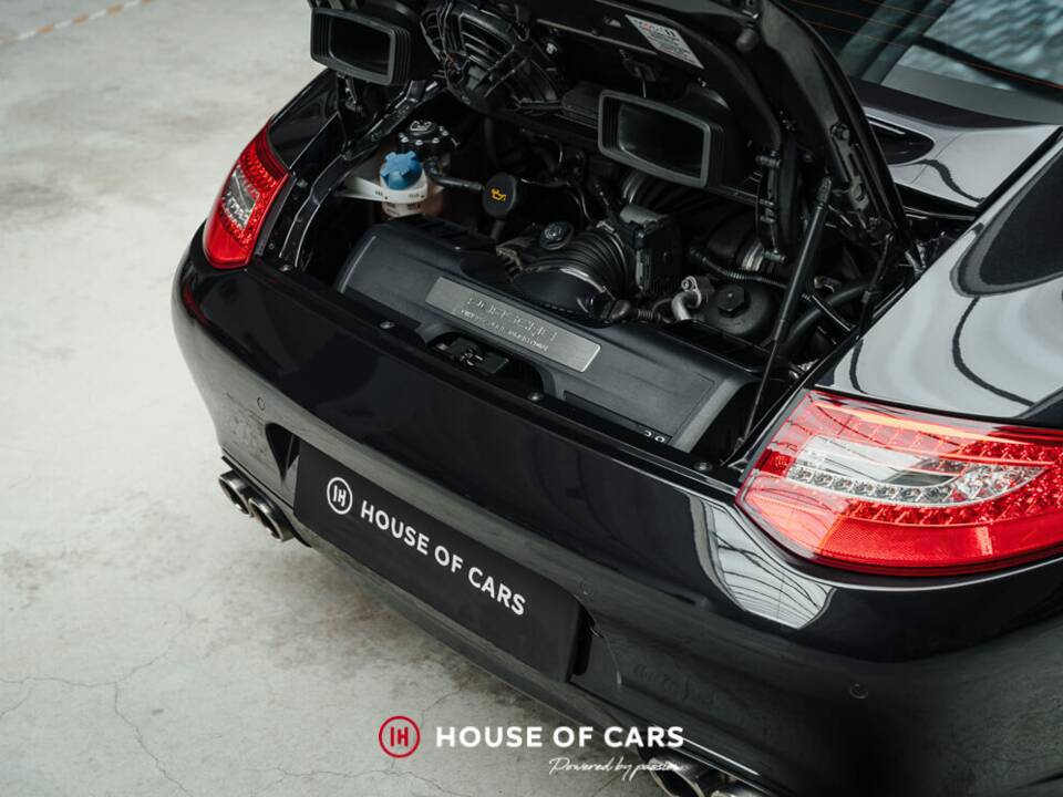 Image 13/23 of Porsche 911 Carrera S (2010)