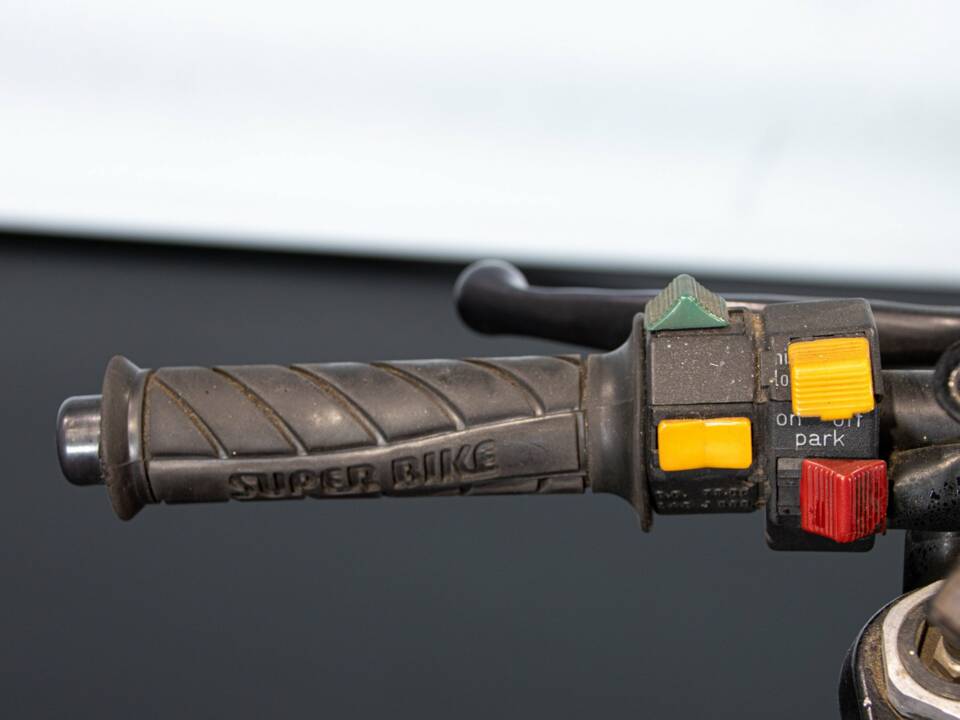 Afbeelding 31/49 van Moto Guzzi DUMMY (1981)