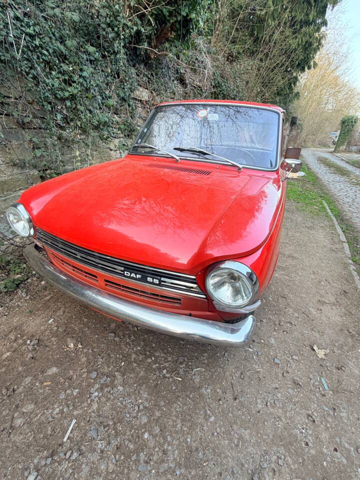Image 2/11 of DAF 55 (1971)