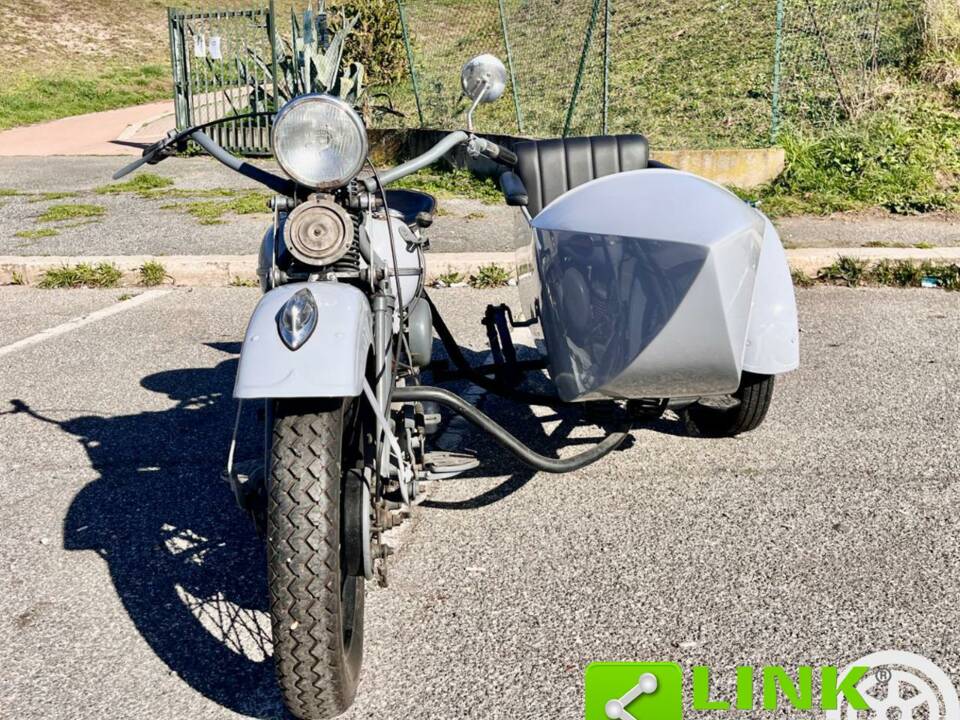 Bild 2/10 von Harley-Davidson DUMMY (1942)