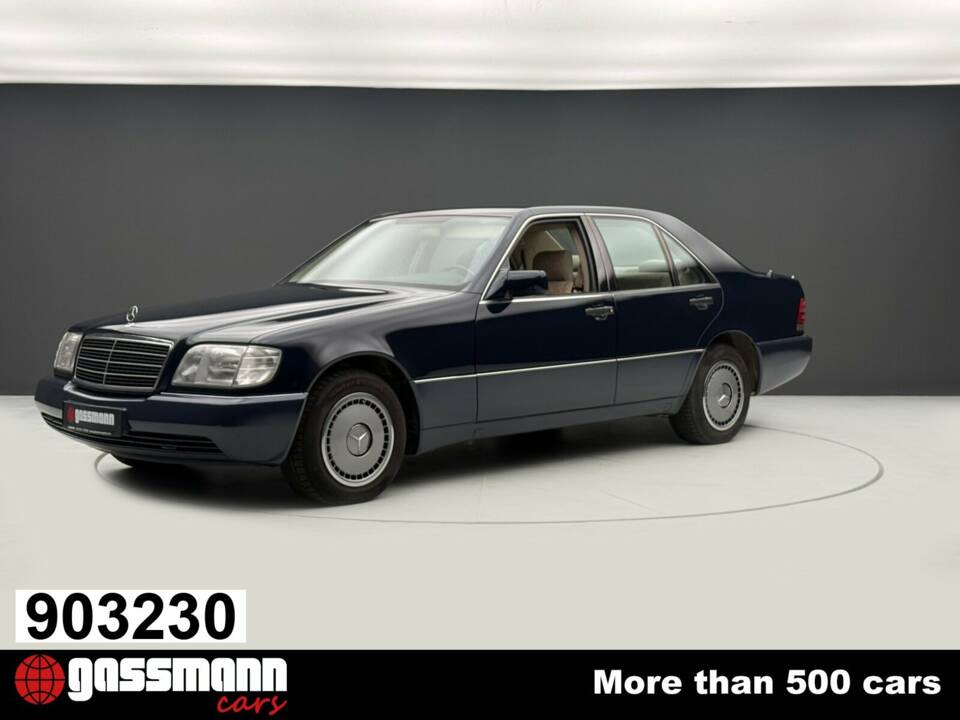 Bild 1/15 von Mercedes-Benz 300 SE (1992)