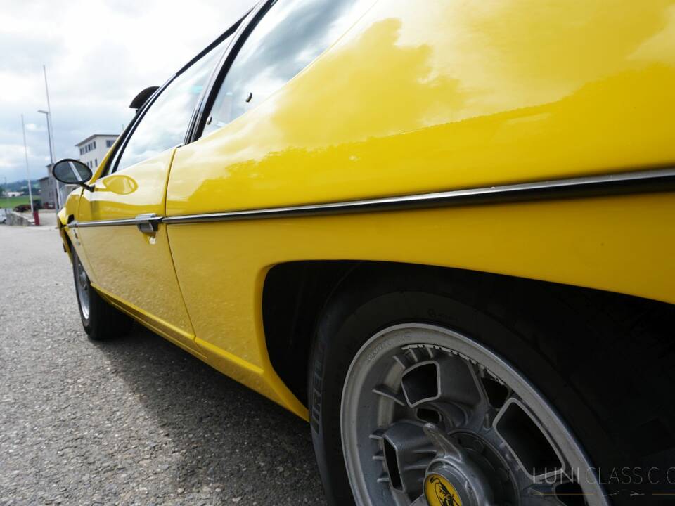 Bild 27/64 von Lamborghini Espada 400 GT (1973)