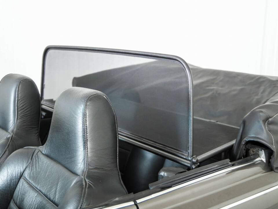 Image 27/50 of Volkswagen Beetle 1303 LS (1971)