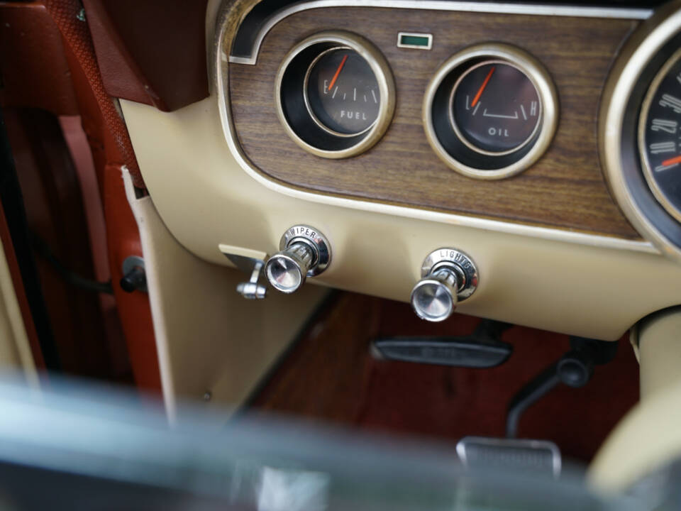 Image 28/50 of Ford Mustang 289 (1966)