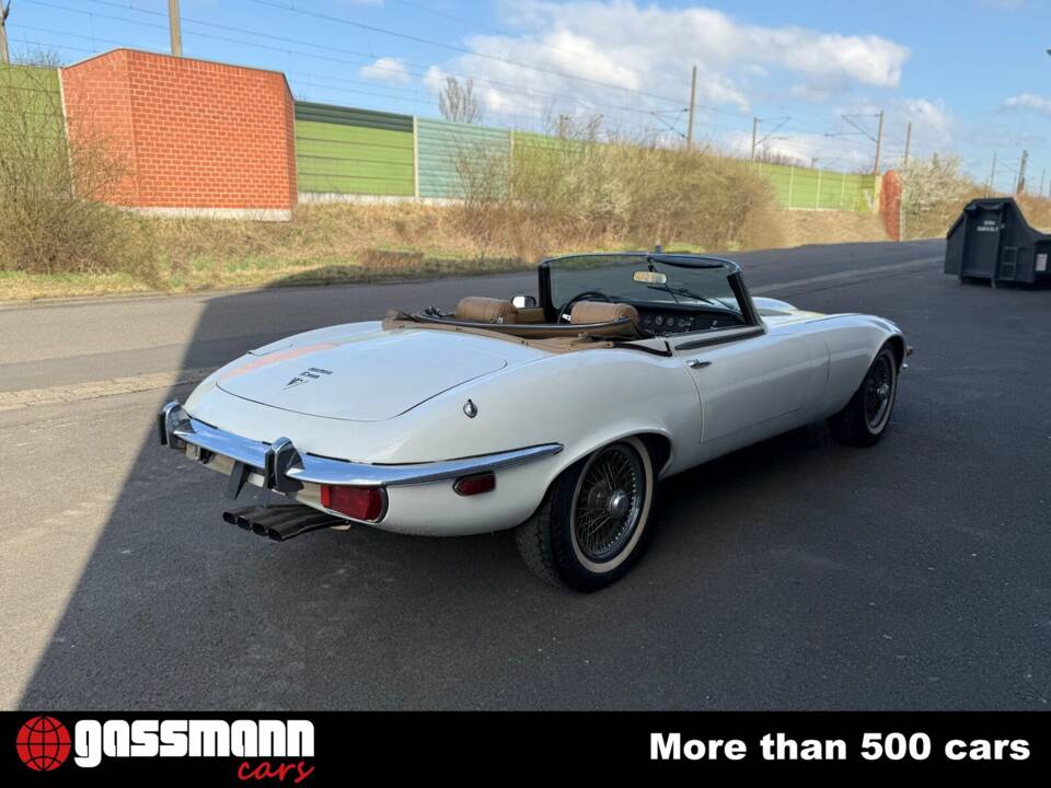 Bild 9/15 von Jaguar E-Type V12 (1973)