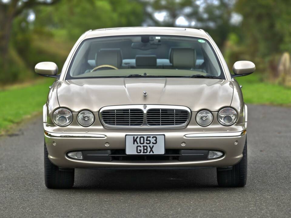 Afbeelding 3/50 van Jaguar XJ 8 4.2 (2003)