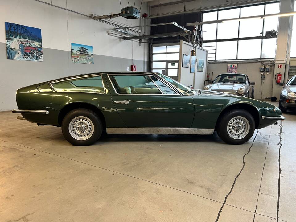 Image 28/59 de Maserati Indy 4200 (1970)