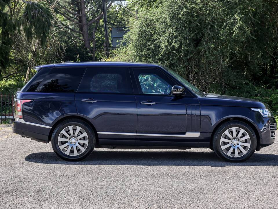 Immagine 2/30 di Land Rover Range Rover Autobiography SDV8 (2016)