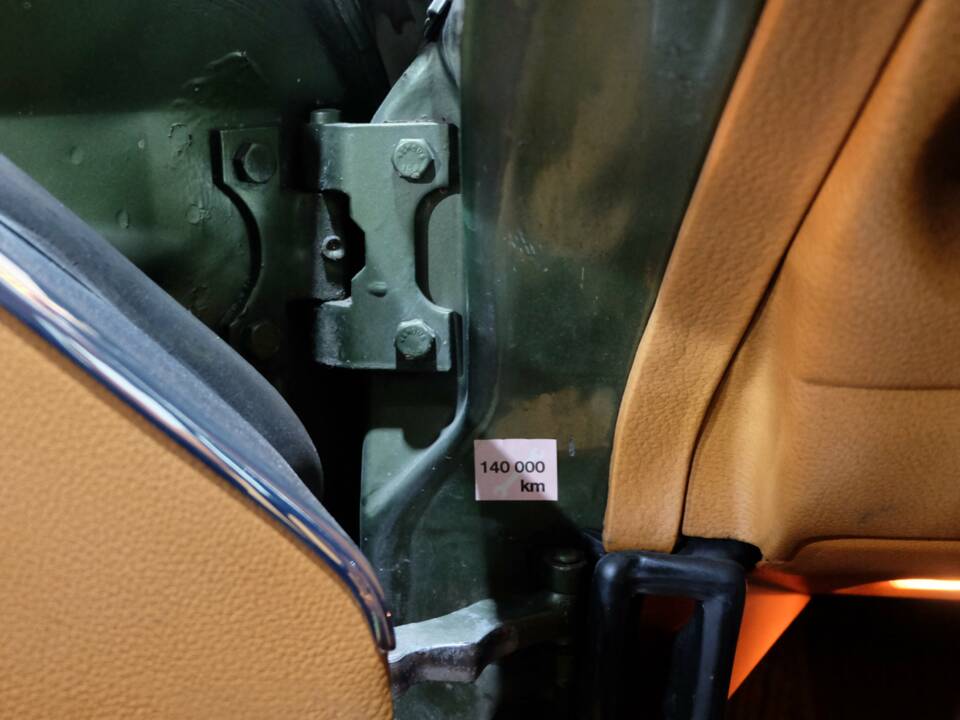 Bild 7/29 von Mercedes-Benz 500 SLC (1980)