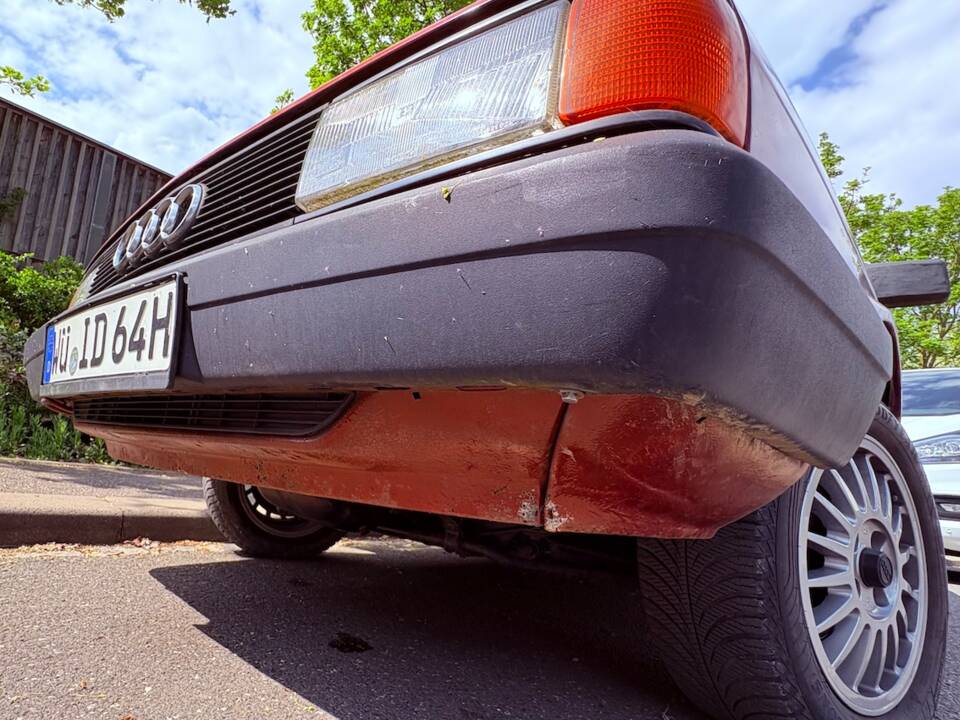 Image 10/32 of Audi 80 1.6 (1986)