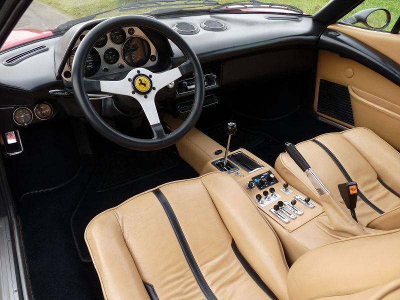 Image 6/12 of Ferrari 308 GTB (1976)