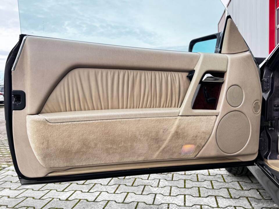 Bild 17/31 von Mercedes-Benz SL 320 (1994)