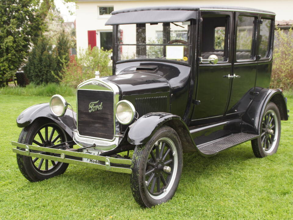 Image 2/14 of Ford Modell T (1926)