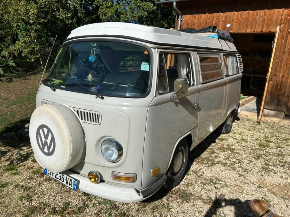Bild 14/51 von Volkswagen T2a Kombi (1971)