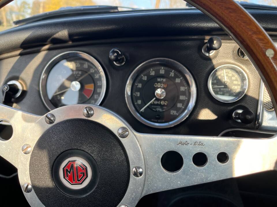 Bild 8/17 von MG MGA 1500 (1957)