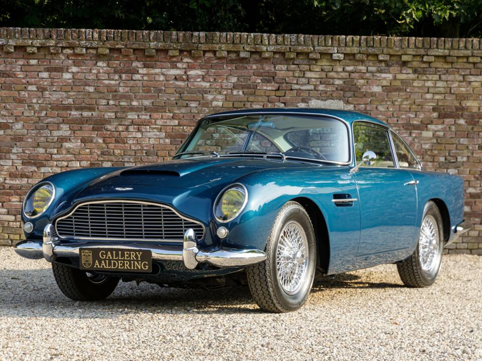 Afbeelding 49/50 van Aston Martin DB 4 Vantage (1962)