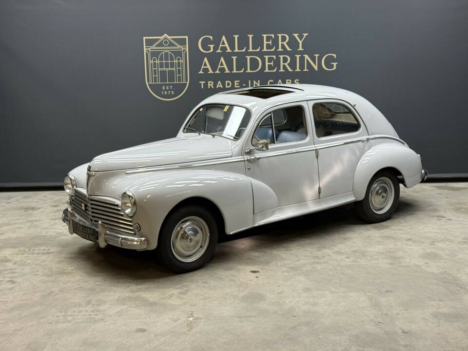 Bild 30/50 von Peugeot 203 C (1960)