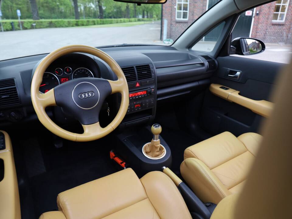 Image 15/23 of Audi A2 1.4 (2001)