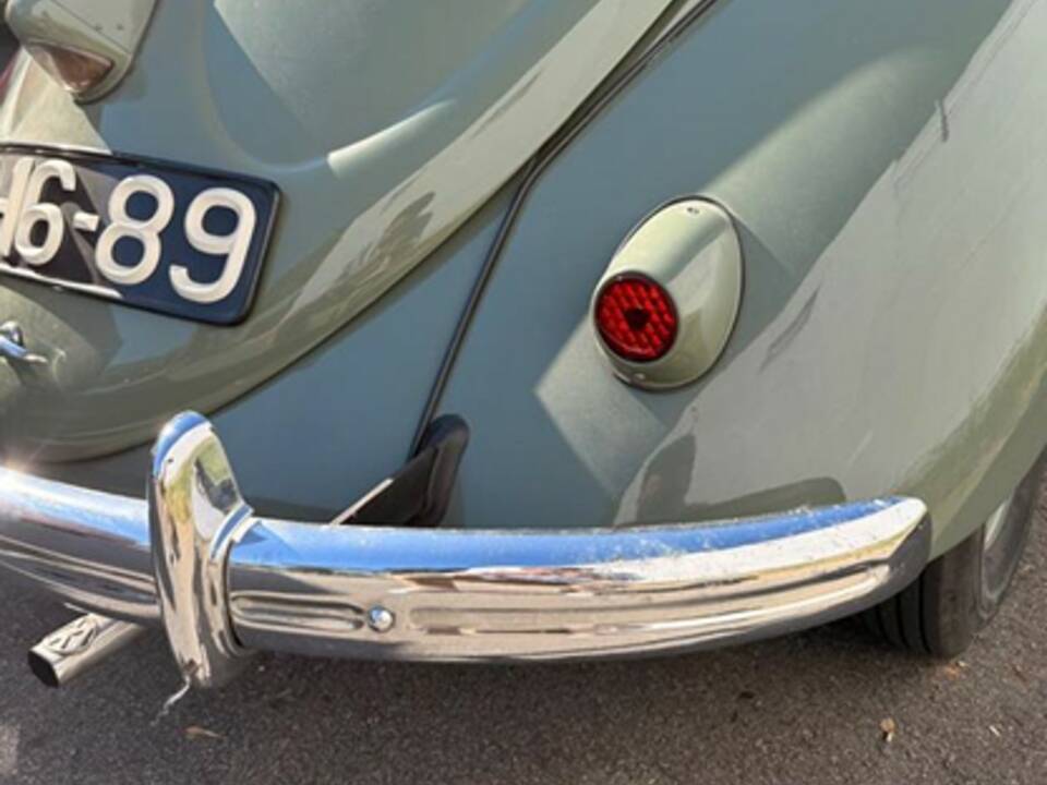 Image 33/49 of Volkswagen Beetle 1100 Standard (Brezel) (1950)