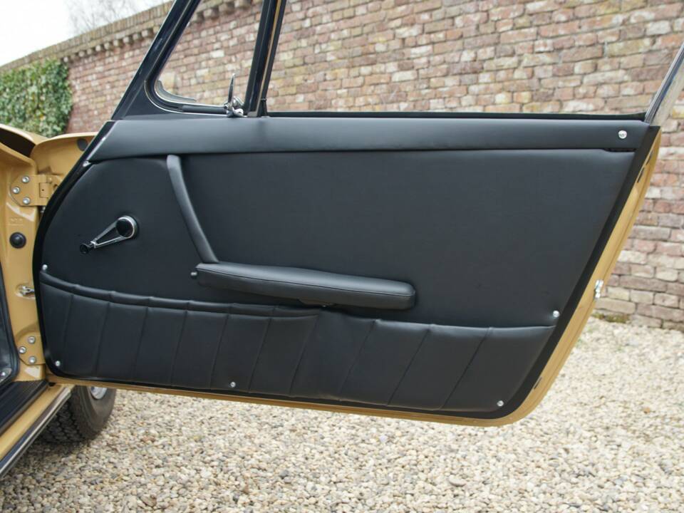 Immagine 17/50 di Porsche 911 2.0 (1965)