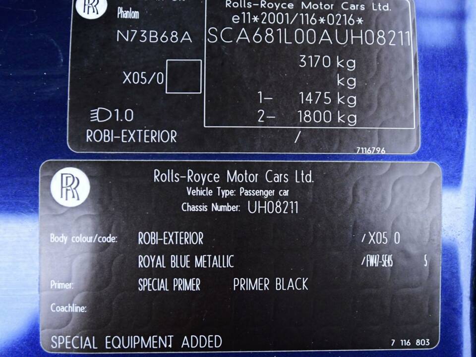 Image 32/50 of Rolls-Royce Phantom VII (2009)