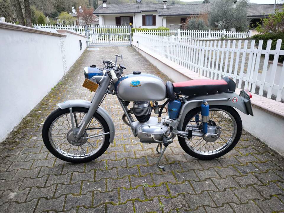 Bild 3/11 von Mondial DUMMY (1954)