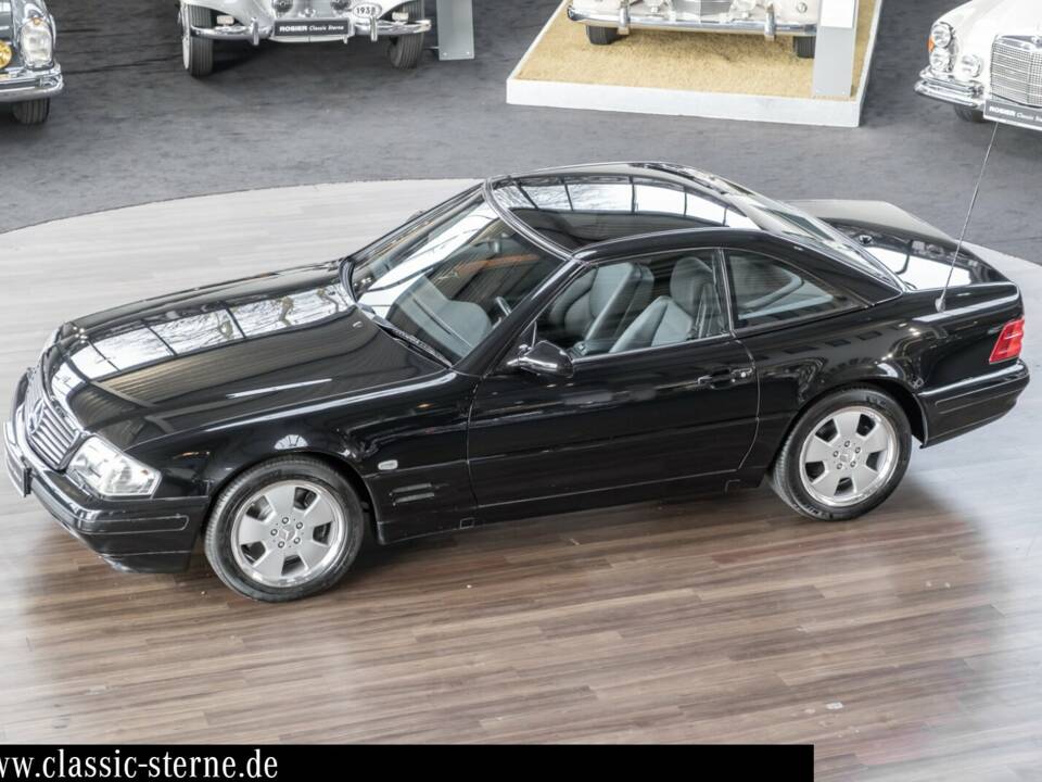 Image 9/15 of Mercedes-Benz SL 320 (2001)