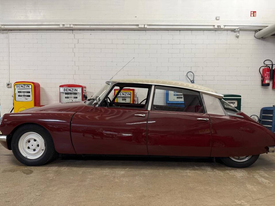 Bild 1/18 von Citroën DS 20 A (1970)
