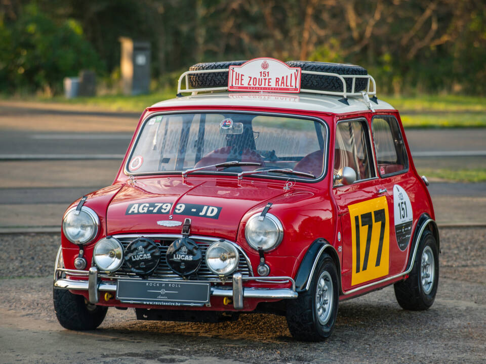 Imagen 2/36 de Austin Mini Cooper S 1275 (1965)