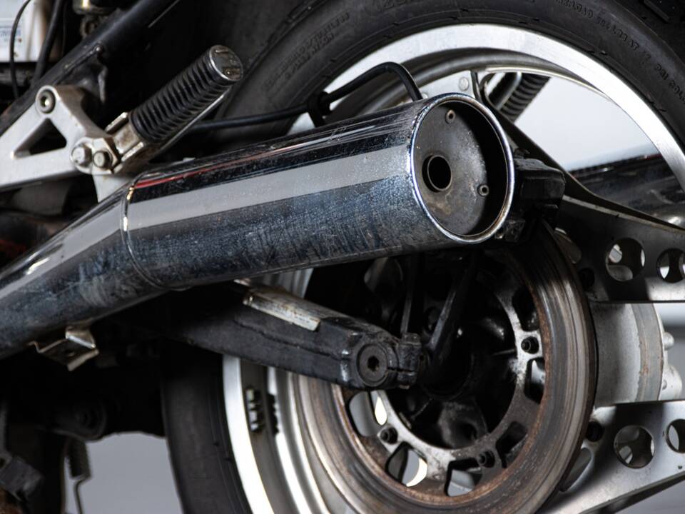 Image 13/40 of Honda CX 500 Turbo (1982)